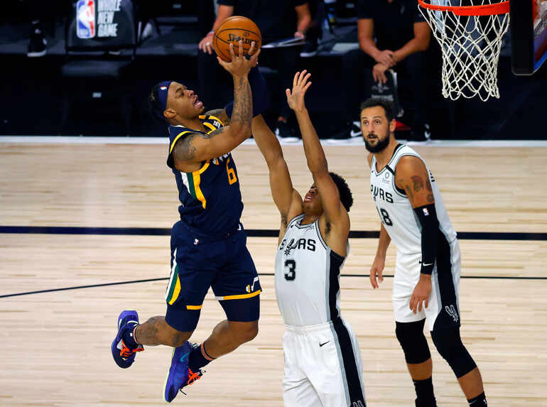 Los Jazz envían a Rayjon Tucker a Cleveland