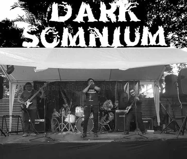 Banda Guatemalteca Dark Somnium lanza su álbum FUNERAL ETERNA